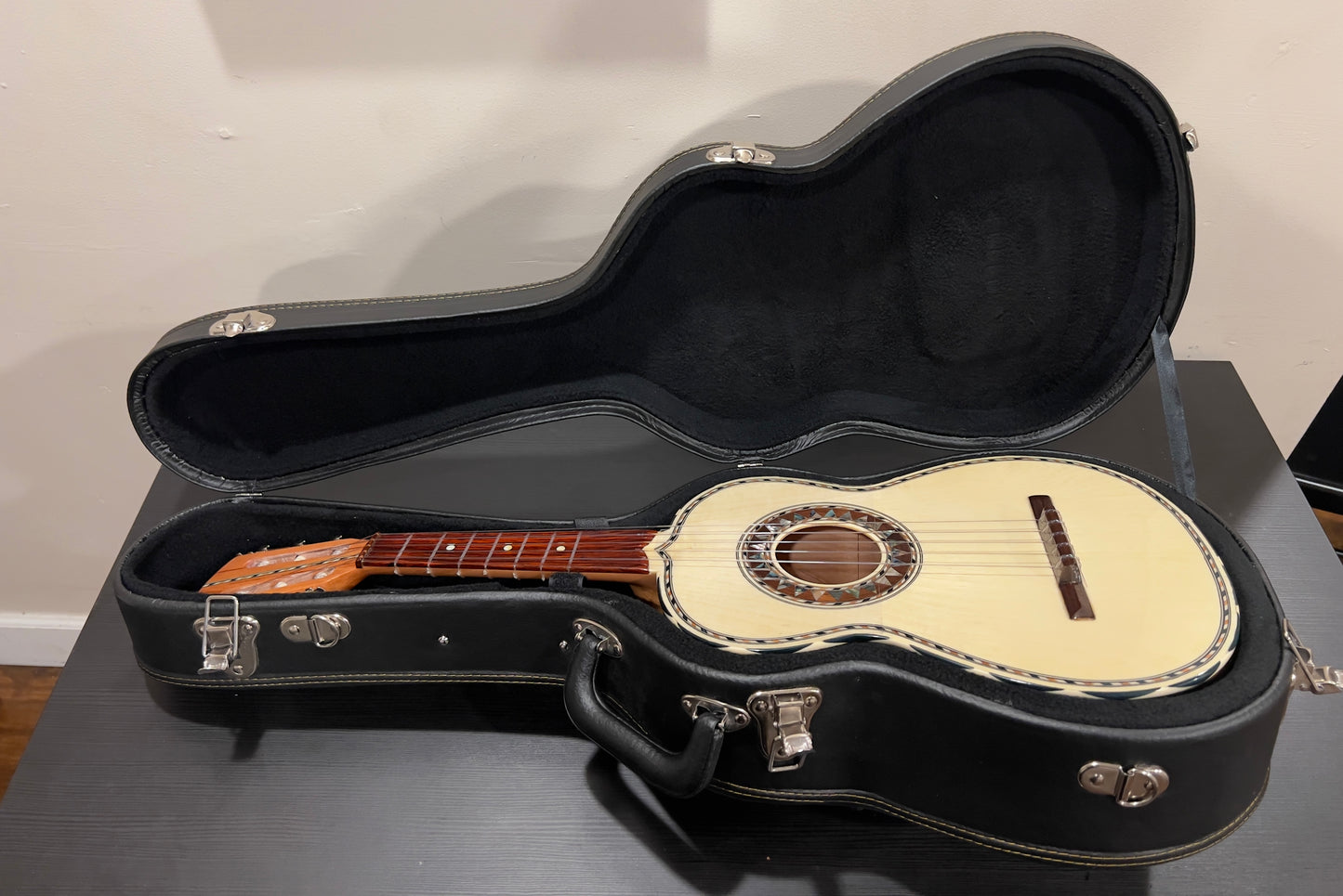 Vihuela Size 2 with Hard Case